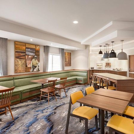 Fairfield Inn Erie Millcreek Mall Exteriör bild